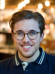 Lars Kleeb